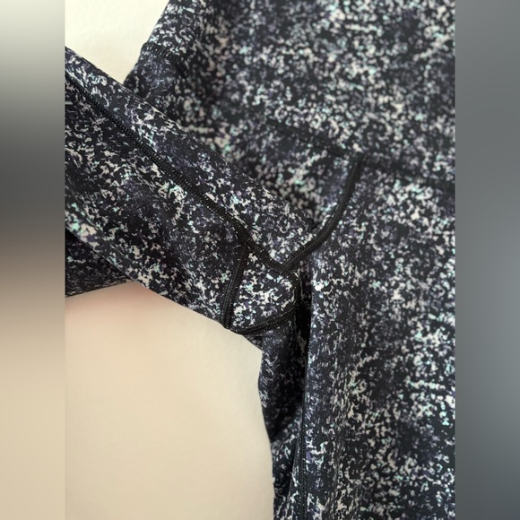 Lululemon Wunder Under Pant *Full-On Luon (Roll Down) Size 4 - Picture 5 of 8